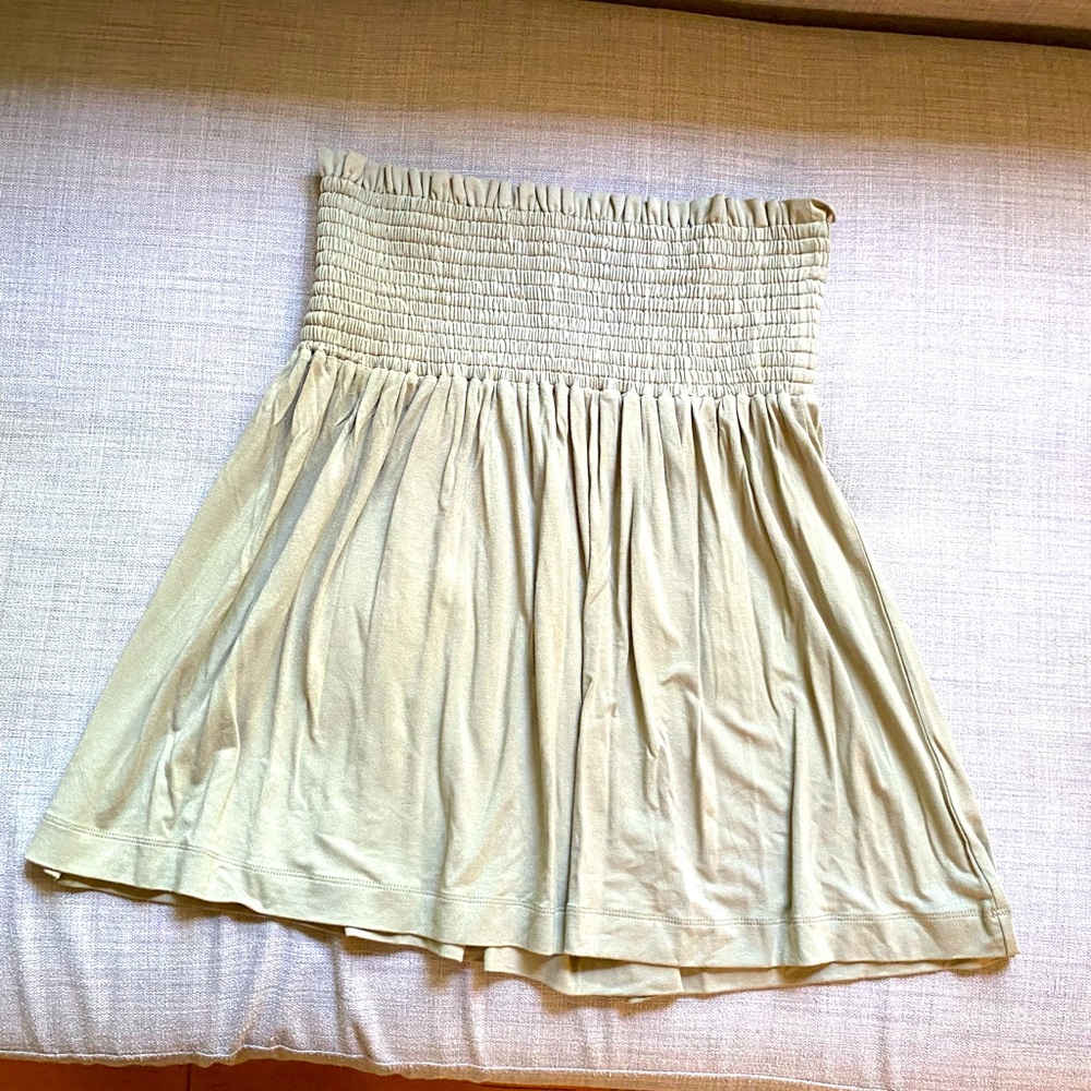 NWT Light green Kate Quinn skirt